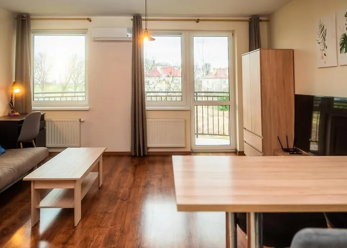 Apartment Caly Legnickie Pole