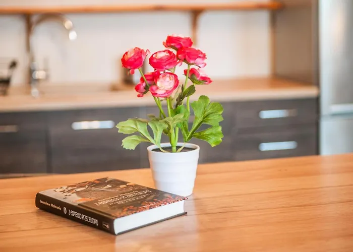 Apartment Caly Legnickie Pole