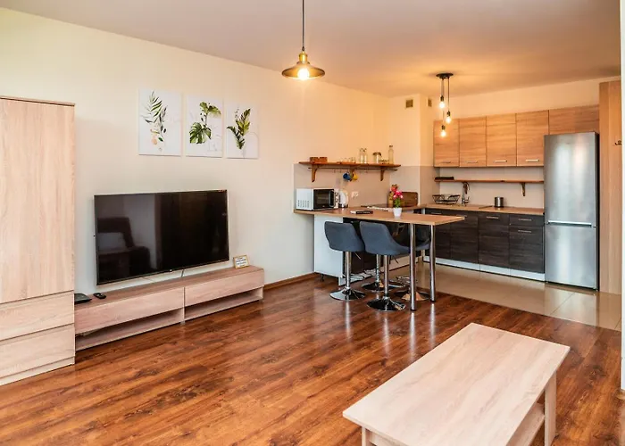 Apartment Caly Legnickie Pole